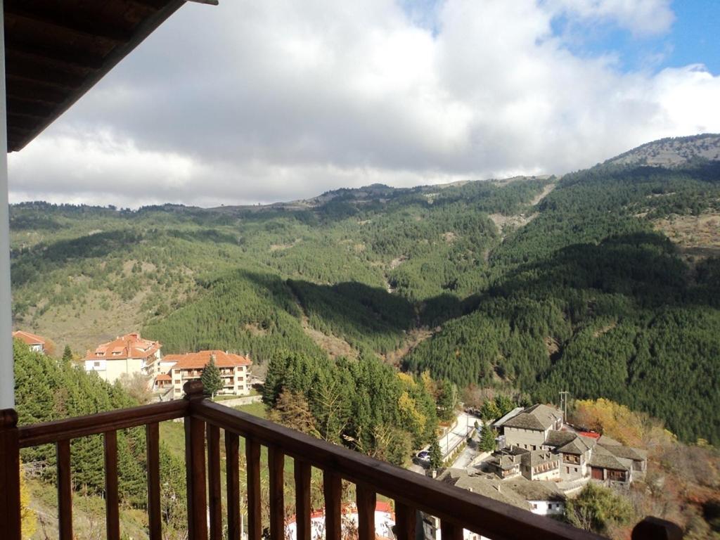 Hotel Anax Мецово Екстериор снимка
